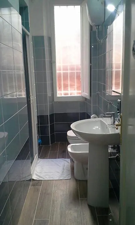 Laterano Guest House Roma 3*,  Italia
